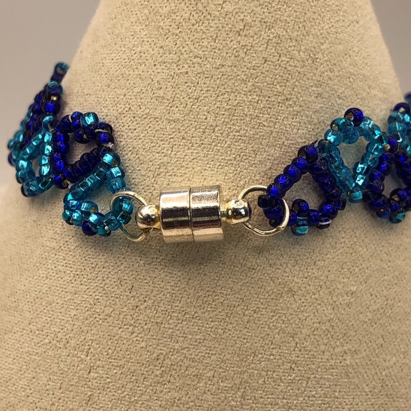 Blue Hearts Giltzy Bracelet NEW - Picture 3 of 5